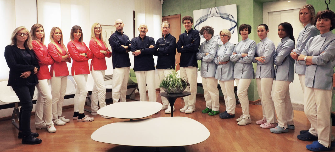 Team dello Studio Dentistico Pasini Steffan Celant Rosso